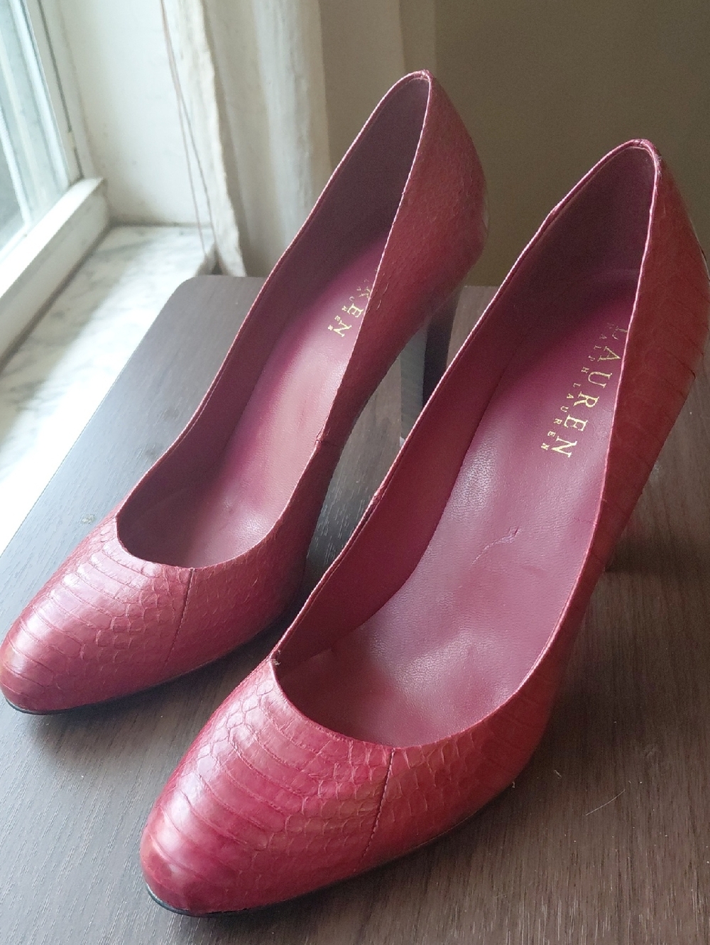 Lauren Ralph Lauren Burgundy Textured Almond-Toe Pumps